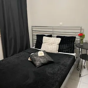 4y In Ηράκλειο Κρήτης